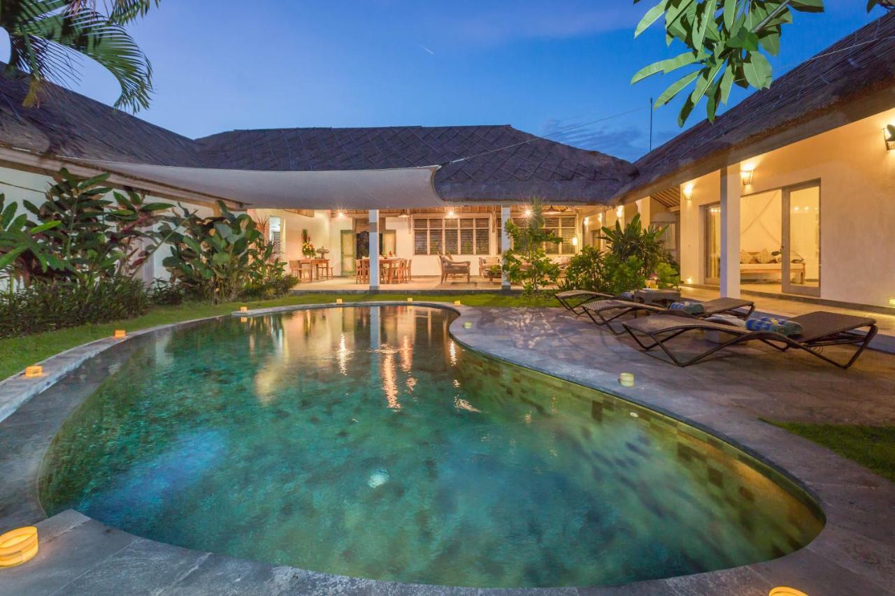 Villa Damai Taman Seminyak Extérieur photo